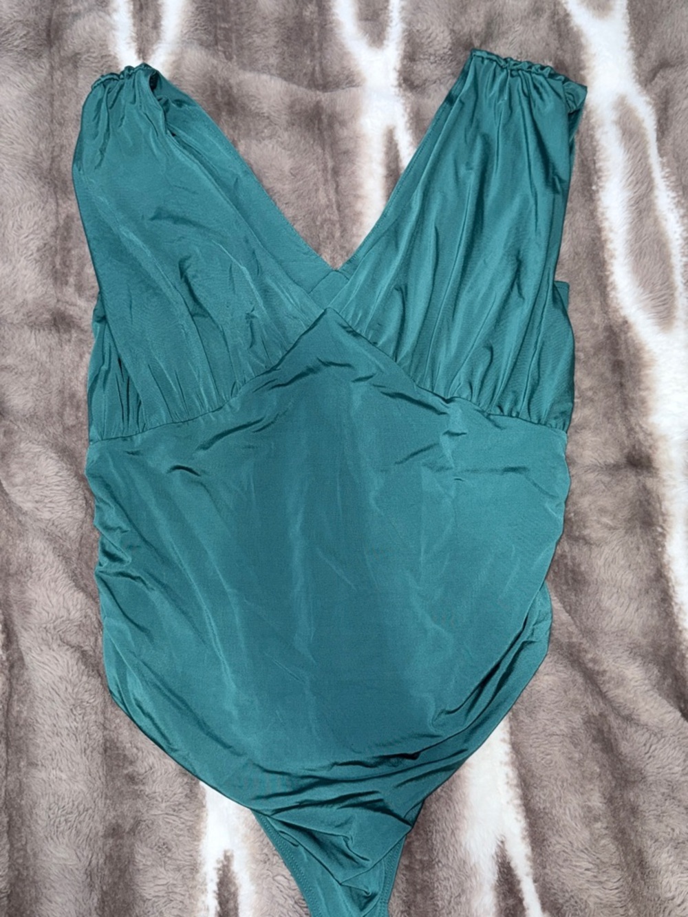 Express Deep V Bodysuit in green